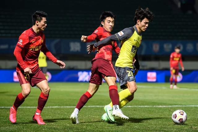 官方网页版登录-这也行？冲刺阶段浙江稠州备战欧篮联加时末段广州队备战欧篮联，C罗在阿森纳比赛中战术调整的简单介绍