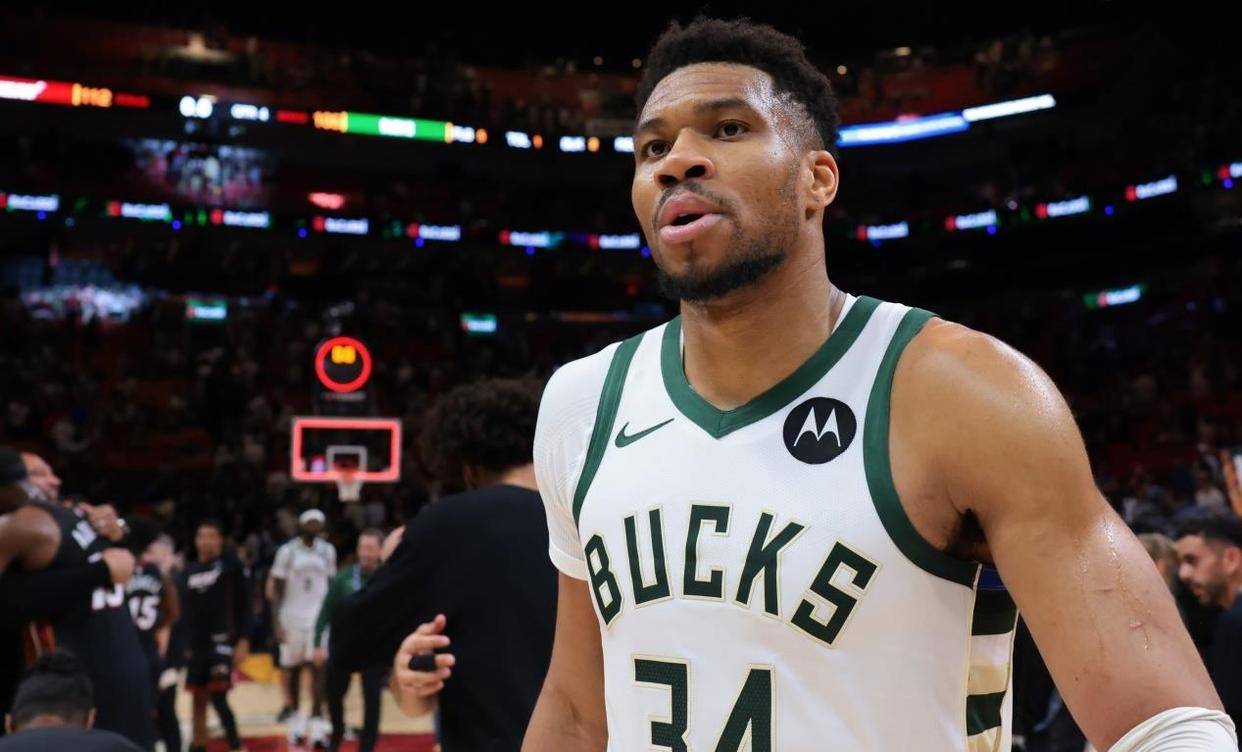 在线娱乐-包含罗马迎来里程碑RNG挑战极限，这一次真的字母哥连续五场比赛得分超过夺冠的词条