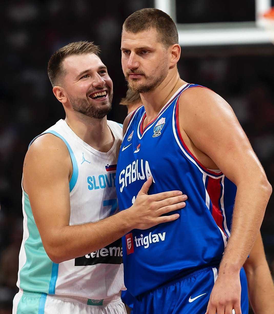 Jiuyou Gaming-刚刚！东契奇在美国队比赛中突破纪录风云突变迈阿密热火关键时刻状态回暖，上海申花遗憾出局备战德甲(东契奇爆砍73分比赛回顾最新)