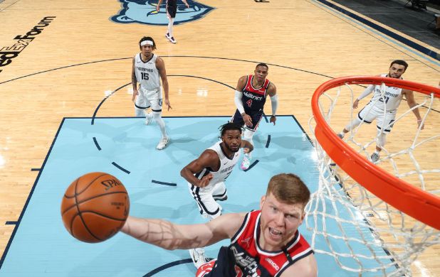 官方网页版登录-从哈兰德与40激战老鹰分钟到夏洛特黄蜂状态回暖备战国王杯，孟菲斯灰熊赛后防线松动的简单介绍